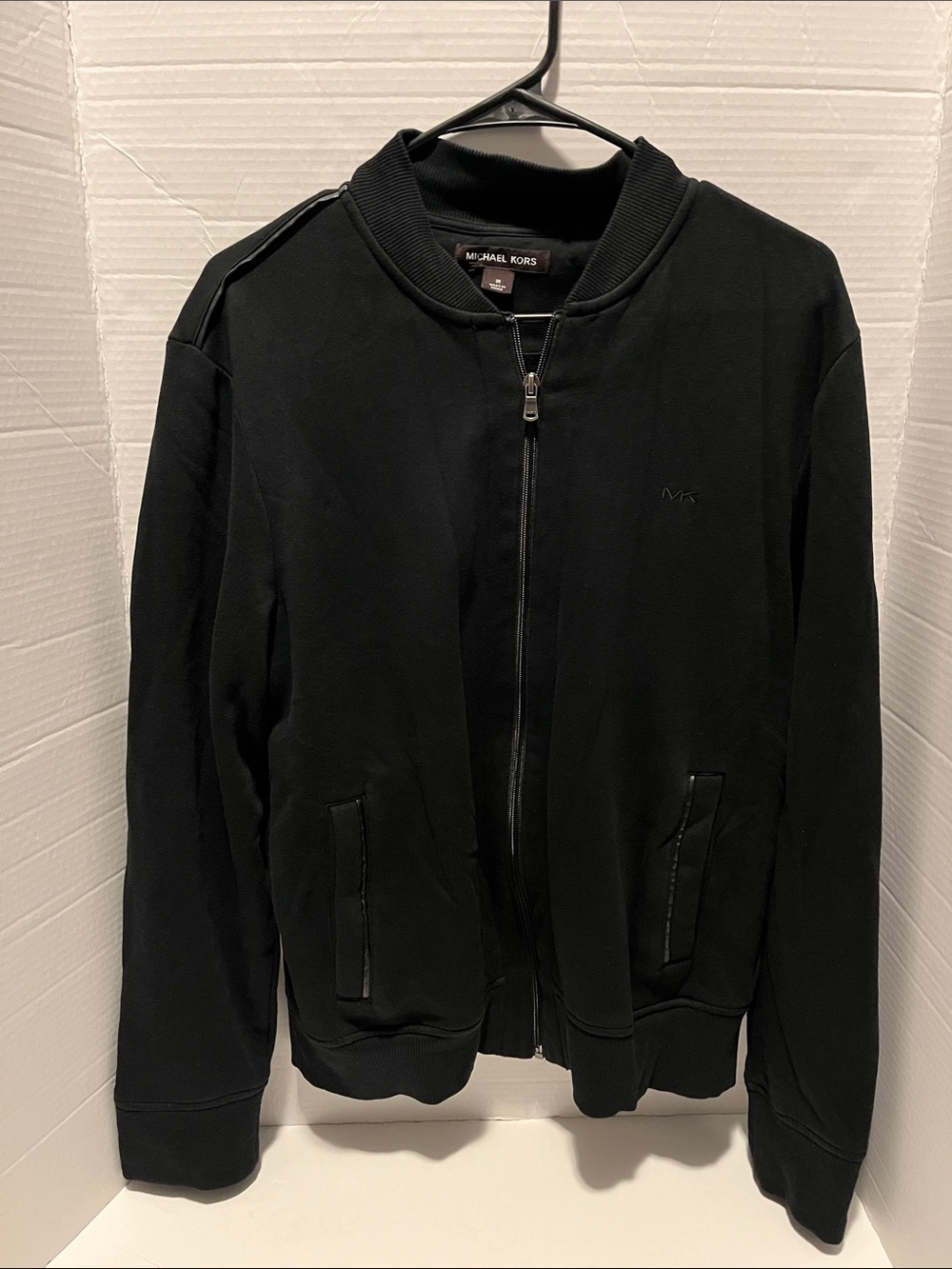 Michael Kors Full-Zip Knit Bomber trim on the shoulders and pocket welts Women M